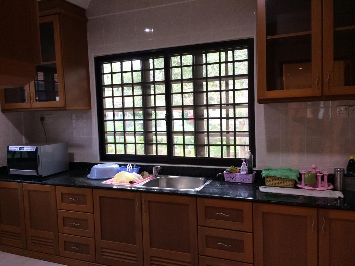 Golden Swan Sibu Homestay Экстерьер фото